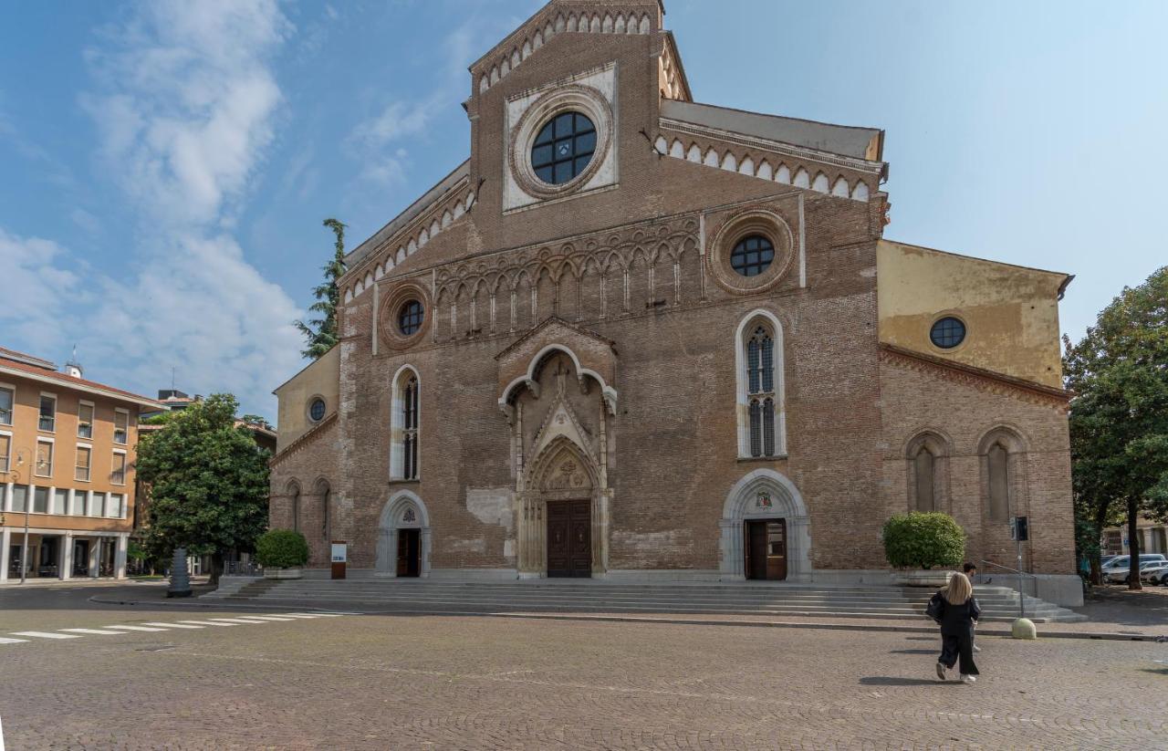 Ricasoli Garden Modern Apartments Udine Exterior photo