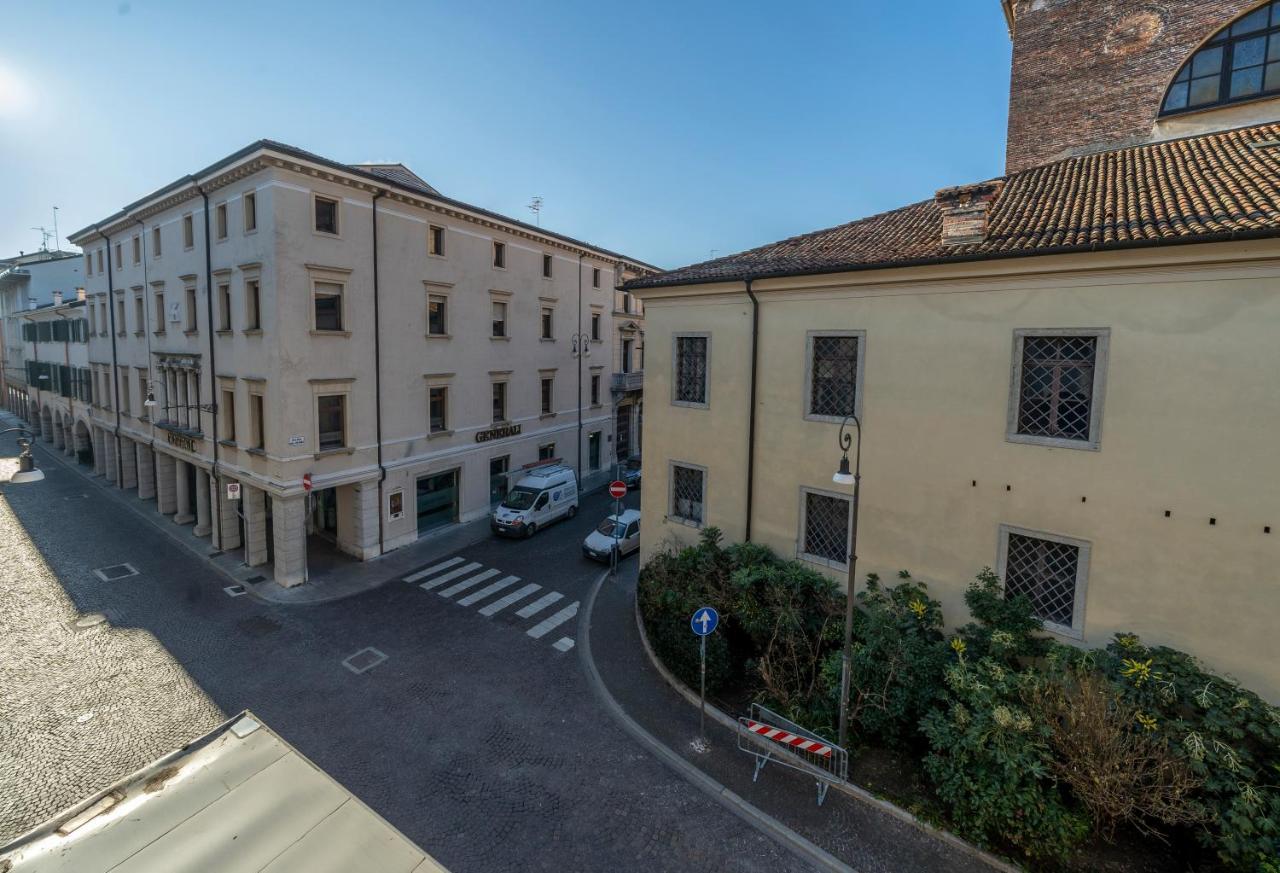 Ricasoli Garden Modern Apartments Udine Exterior photo